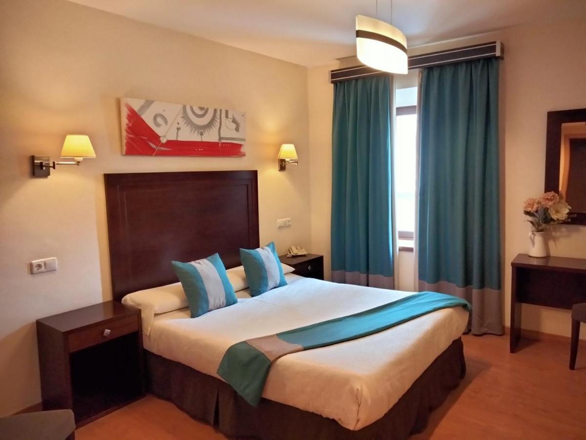 Hotel & Spa Plaza Arriate Kültér fotó