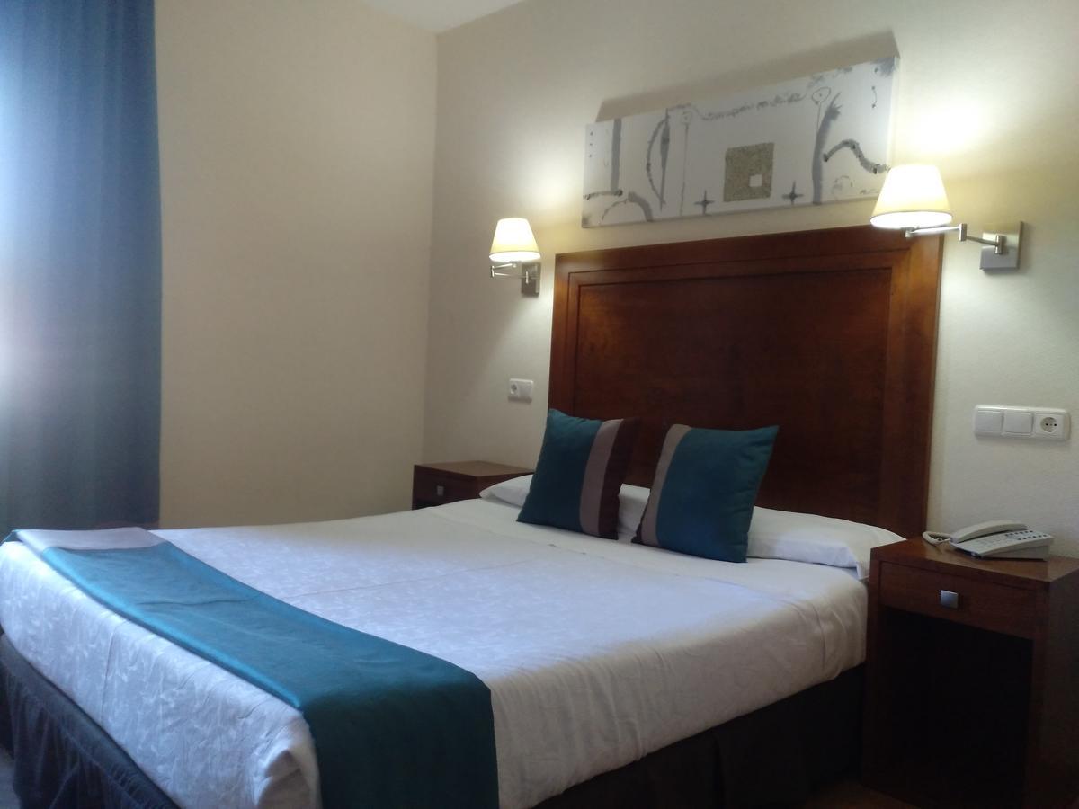 Hotel & Spa Plaza Arriate Kültér fotó