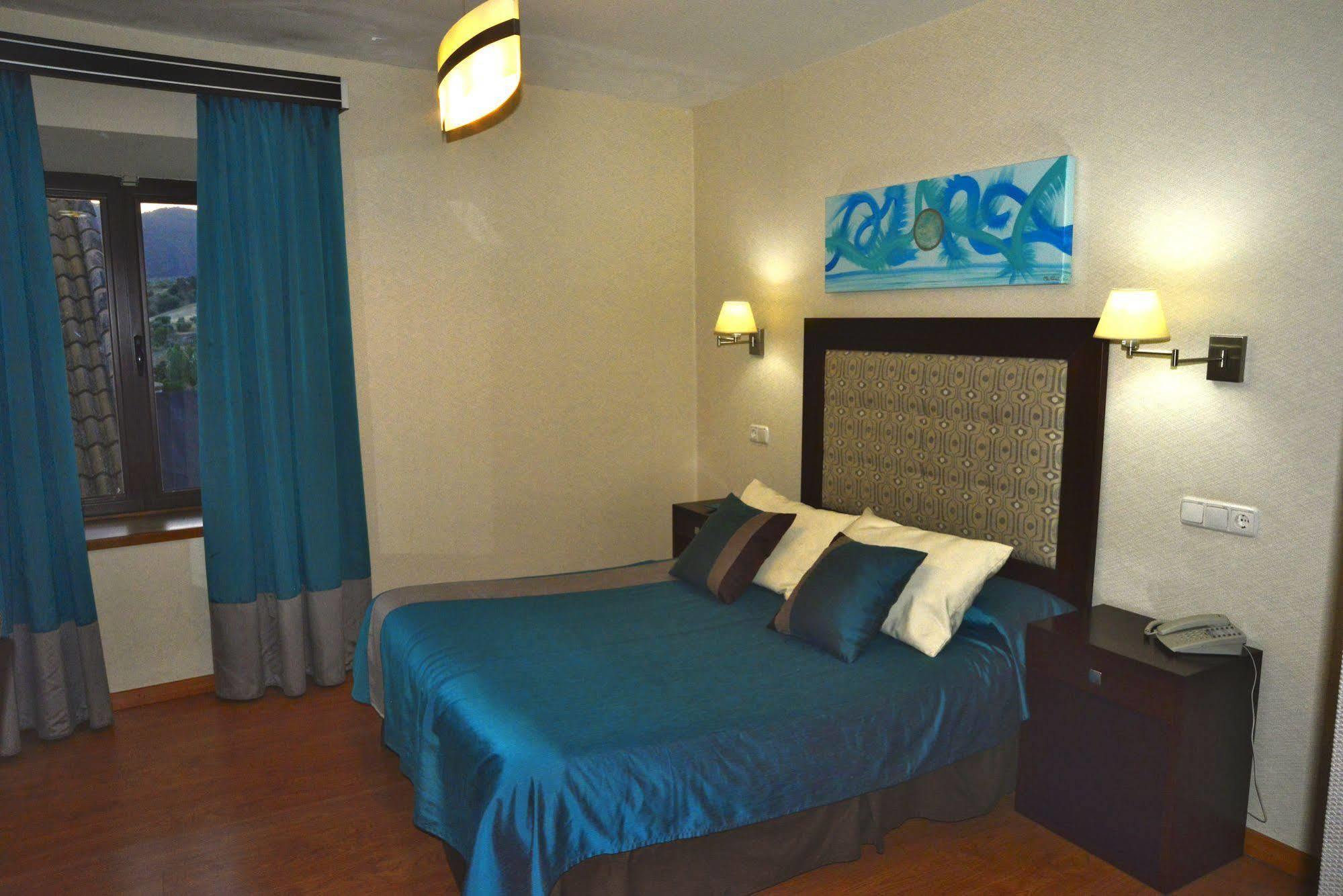 Hotel & Spa Plaza Arriate Kültér fotó