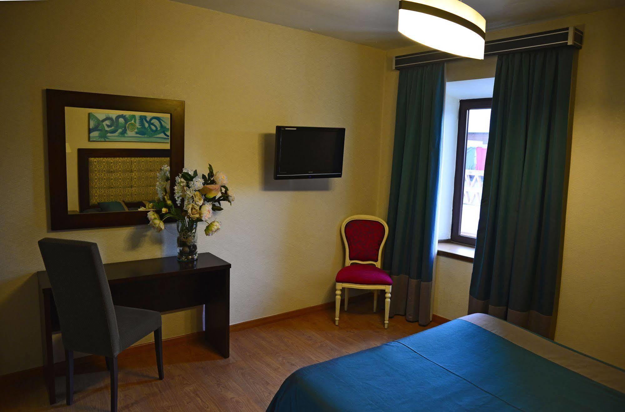 Hotel & Spa Plaza Arriate Kültér fotó